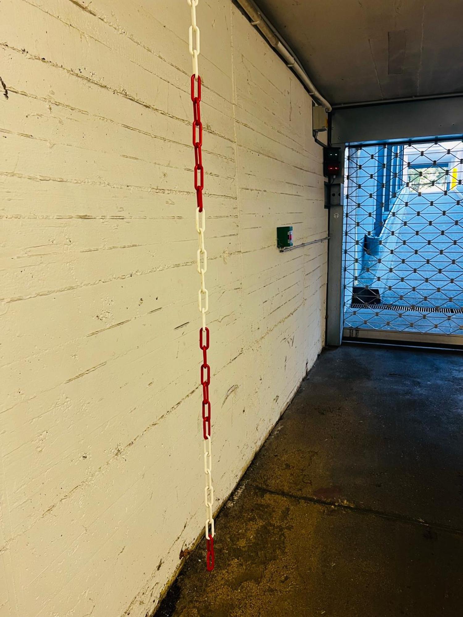 Ladenwohnung In Kreuzberg Mit Parkplatz In Einer Tiefgarage Berlijn Buitenkant foto