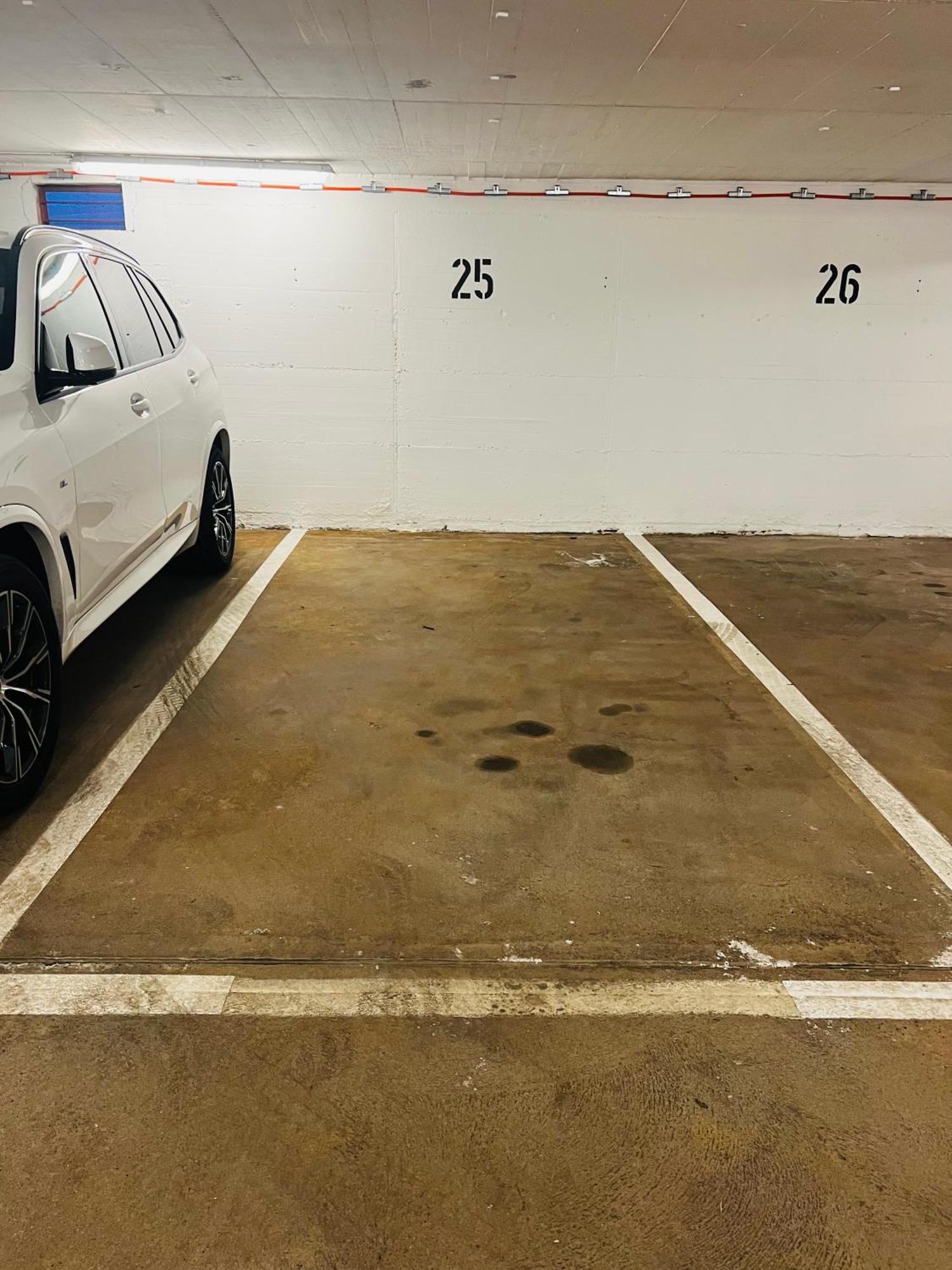 Ladenwohnung In Kreuzberg Mit Parkplatz In Einer Tiefgarage Berlijn Buitenkant foto